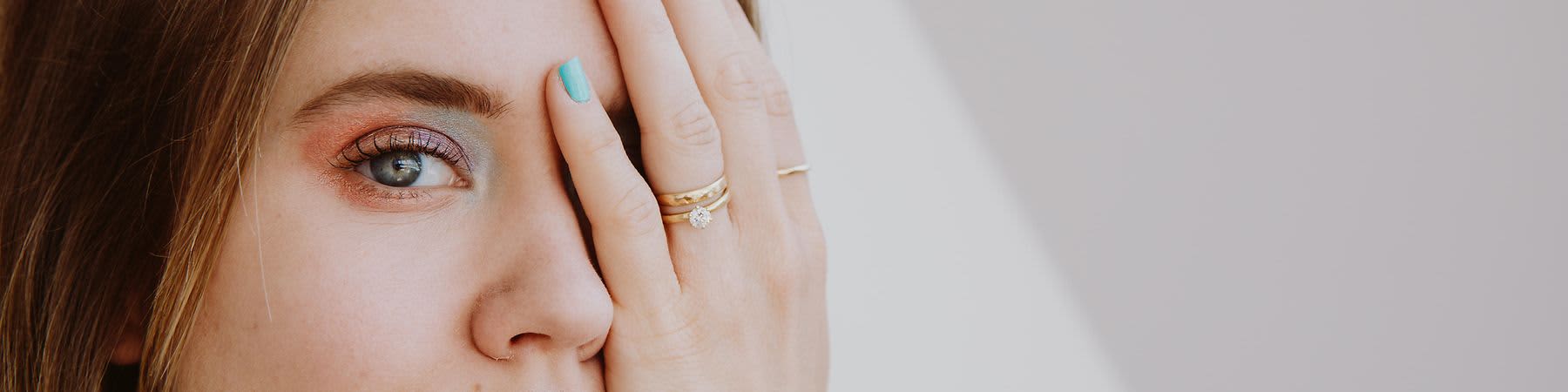 Rainbow make-up look