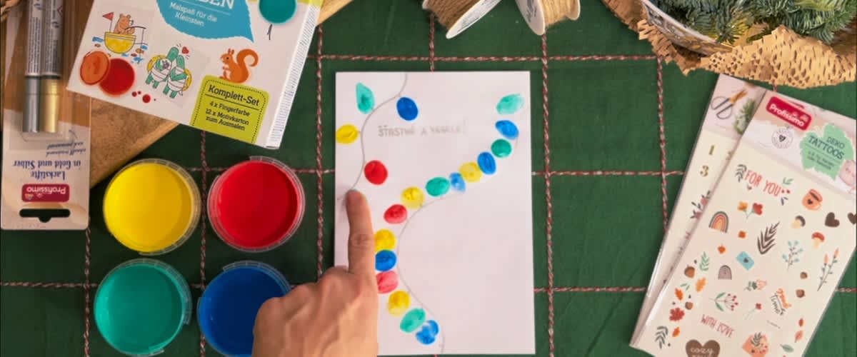 vianočné prianie z prstových farieb