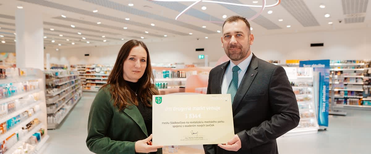 Otvorenie Sládkovičova