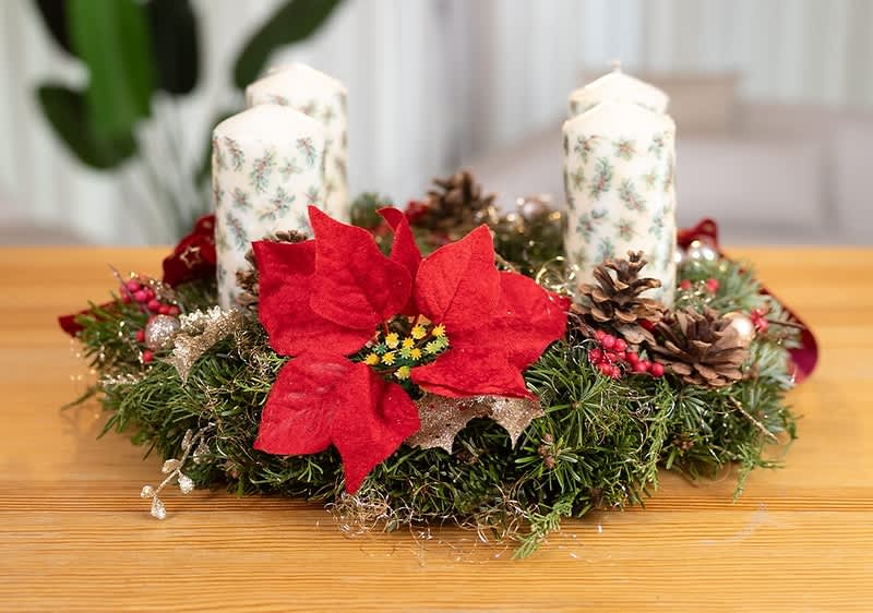 Adventný veniec so sviečkami