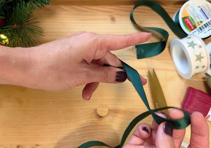 Vianočná zelená stužka 