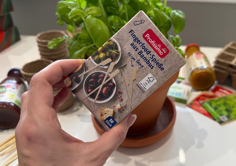 Napichovadlá v krabičke