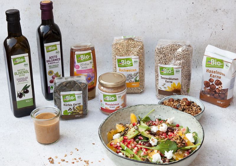 Recept na šalát s avokádom a granátovým jablkom