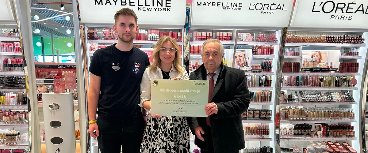 Odovzdanie symbolického šeku