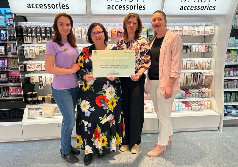 Odovzdanie symbolického šeku