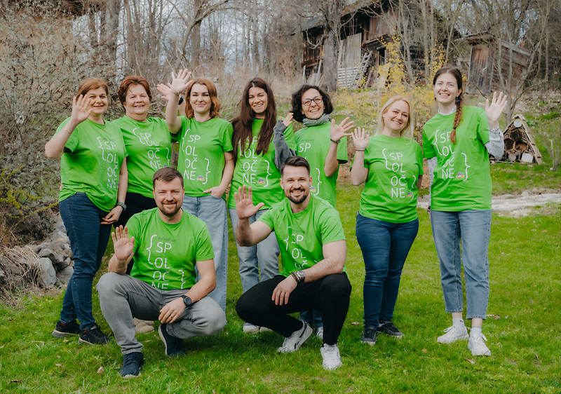 dm v tomto roku podporí dobrovoľnícke projekty svojich spolupracovníkov viac ako 47 000 eurami