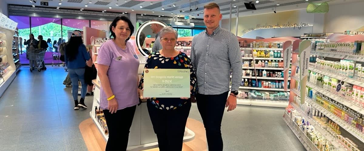 Odovzdanie symbolického šeku