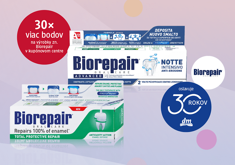 Produkty značky Biorepair, červený kruh s textom 30x viac bodov, modrý kruh s textom oslavuje 30 rokov dm, biely kruh s logom Biorepair