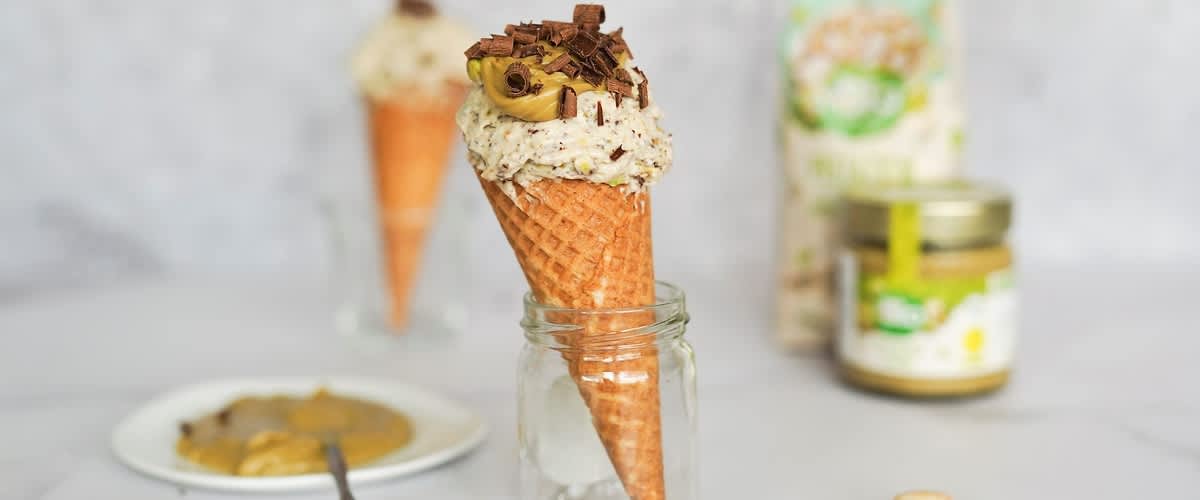 Pistáciová zmrzlina v kornútku