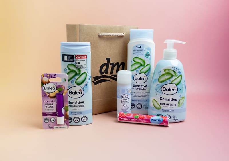 dm drogerie markt poskytne 10-tisíc balíčkov hygienických a kozmetických potrieb