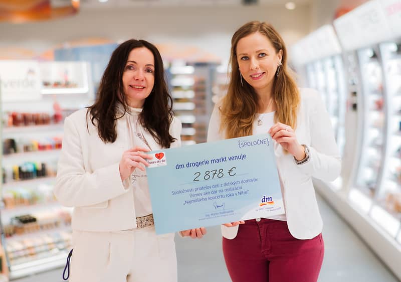 odovzdanie symbolického šeku