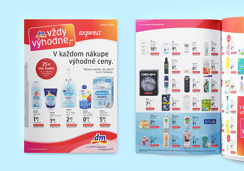 Leták s ponukou produktov drogérie dm, vrátane kozmetiky a čistiacich prostriedkov.
