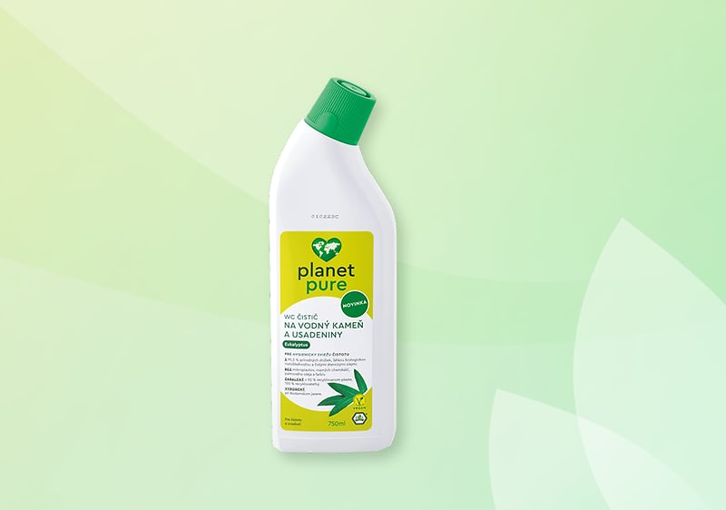 Biely čistiaci prostriedok Planet Pure s zeleným uzáverom na svetlozelenom pozadí