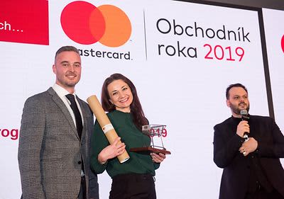 dm v súťaži Obchodník roka 2019 víťazom kategórie Obchodník s drogériou a parfumériou.