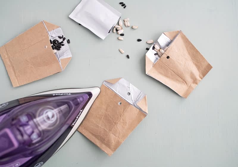 Blumensamen_Tüten_Schritt_04