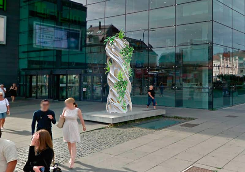 výherkyňa s poukazom o pobyt