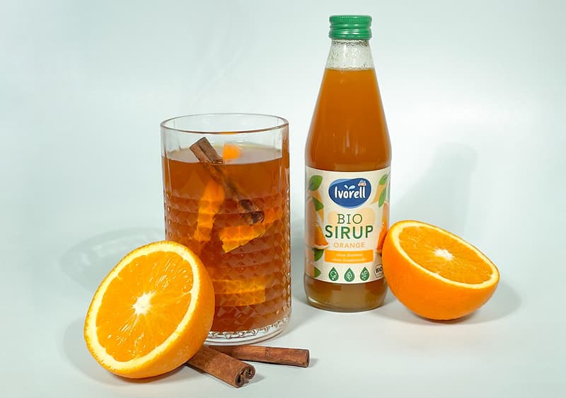 Hrejivý nápoj so sirupom dm značky Ivorell.