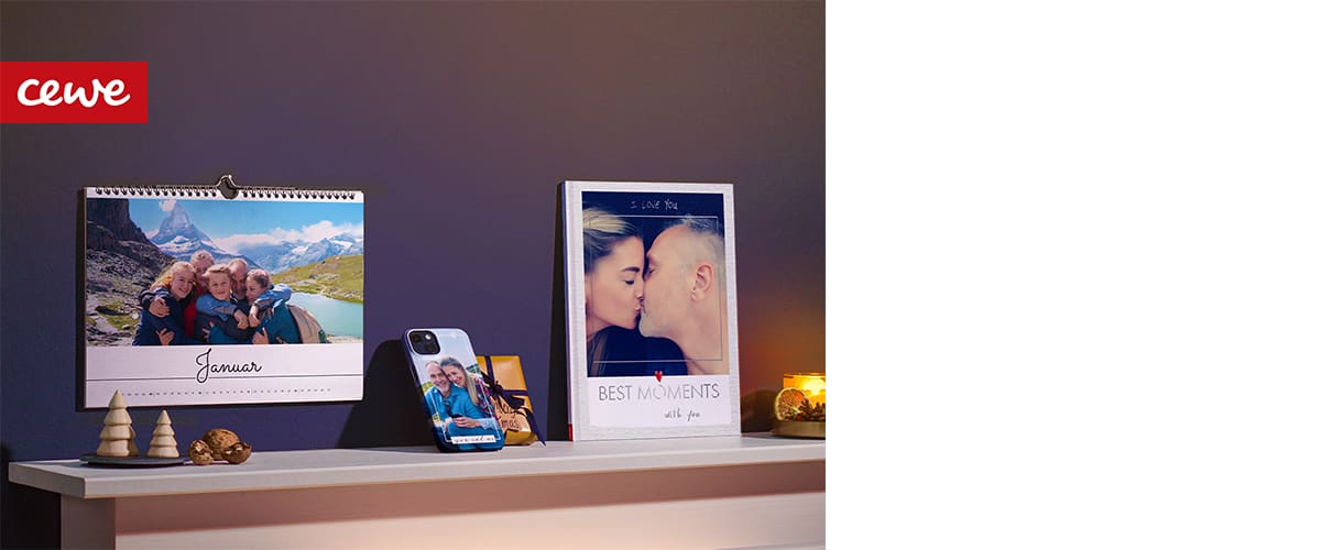 Alt-Text Najboljši trenutki s fotografijami parov na polici