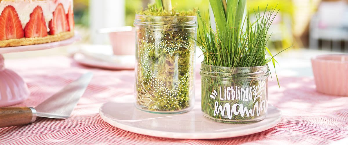 Cvetlični lončki s sporočilom