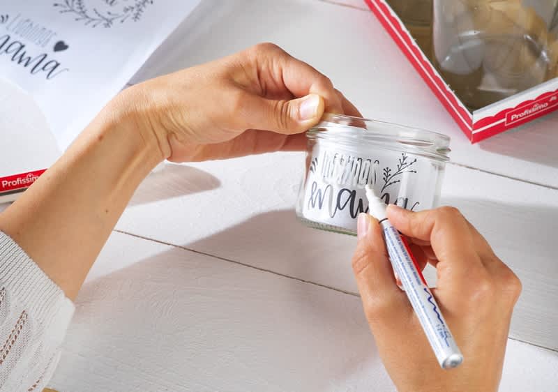 Cvetlični lončki s sporočilom  