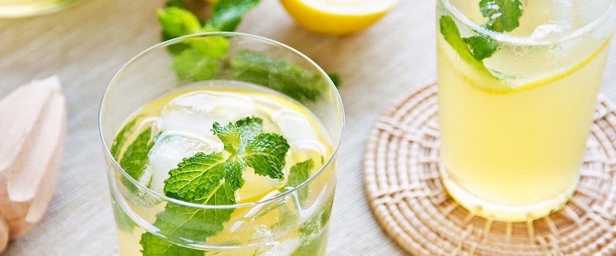 Pripravite si okusno limonado in uživajte v poletju