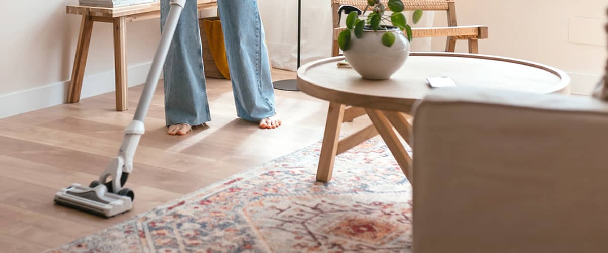 Čiščenje lesenih tal