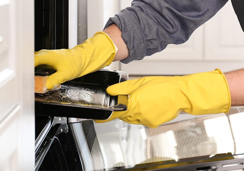 Čiščenje pekačev