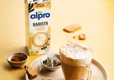 Alpro Fruehstueck Schale und Tasse