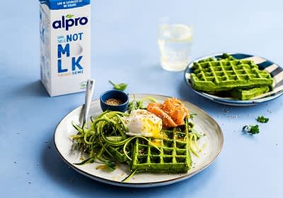 Alpro Barista Hafer und Glas