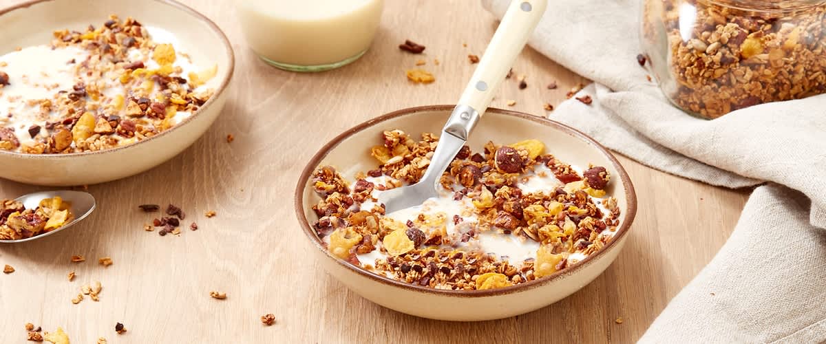 Granola s koščki kakavovih zrn 