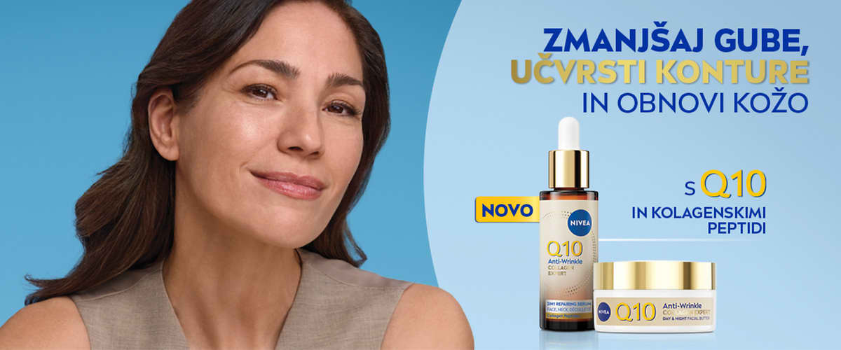 Ženska z nejasnim obrazom ob Nivea Q10 nočni verziji seruma in kreme na svetlom modrem ozadju