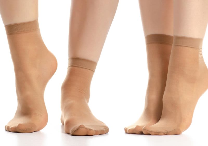 Stella Jones vedno pričara zapeljive noge.