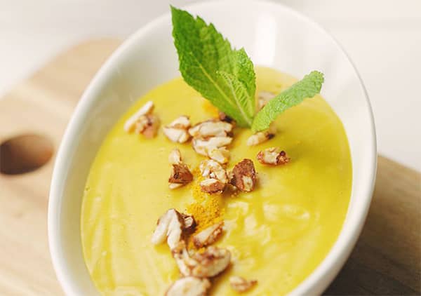 Veganski puding od kurkume i manga