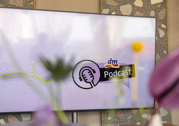 Leto u kompaniji dm u jeku podrške žena 