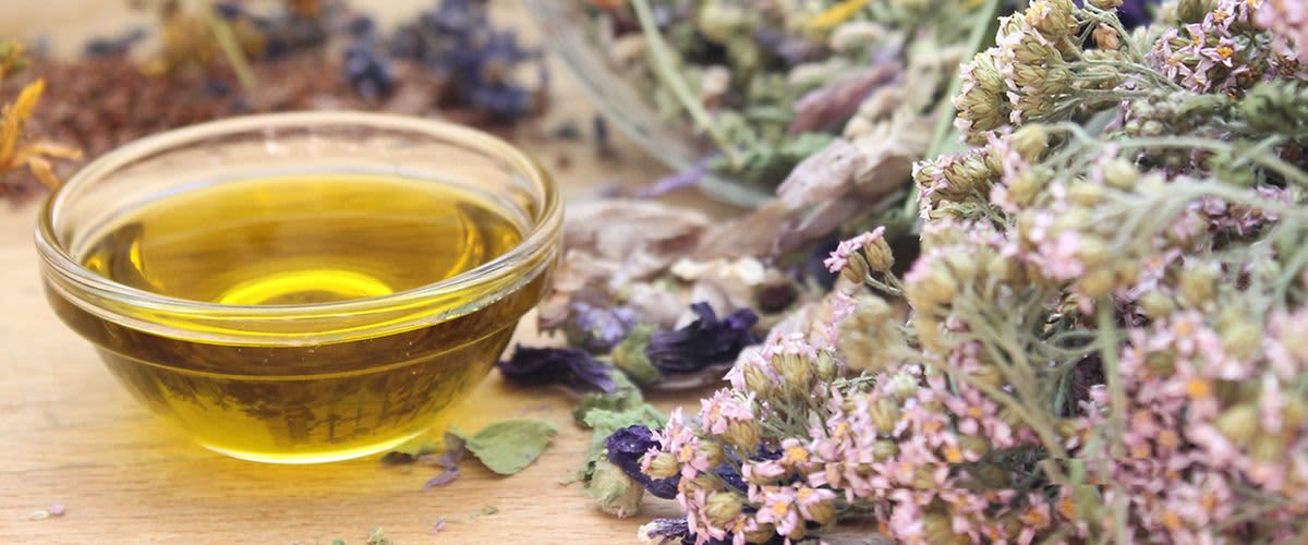 Recept prirodne kozmetike za biljna ulja i tinkture