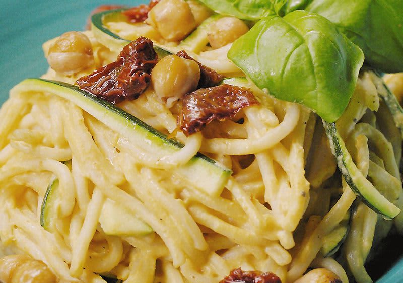 Veganska pasta u sosu od indijskih oraha