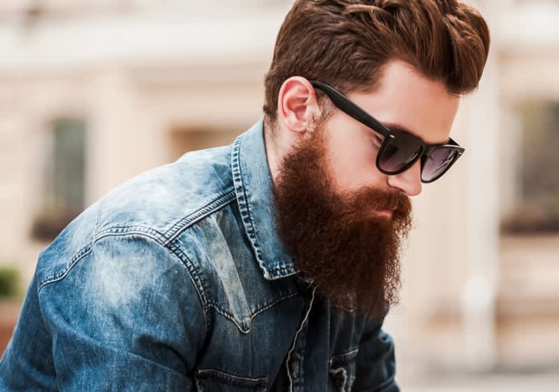 Profilfoto von Mann mit Sonnenbrille und Vollbart