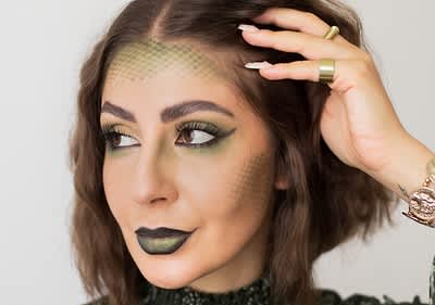 Halloween Make-up Look Netzstrumpfhose