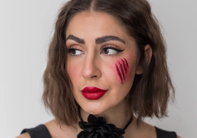 Halloween Make-up Look Kratzwunde
