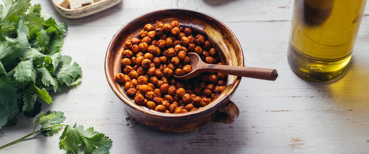 Hrskave veganske grickalice od leblebija
