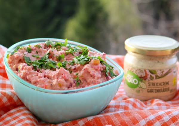 Salata so kus kus