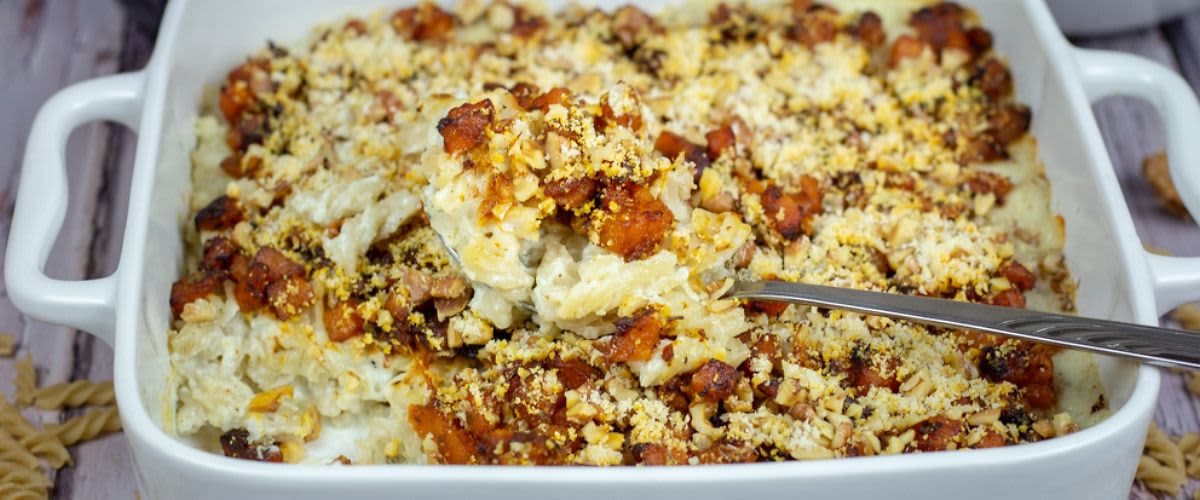 Тестенини од спелта со тиква и горгонзола-бешамел