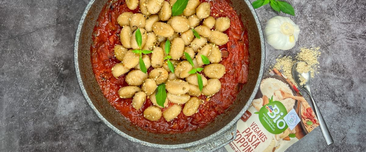 Крцкави њоки во брз сос од домати