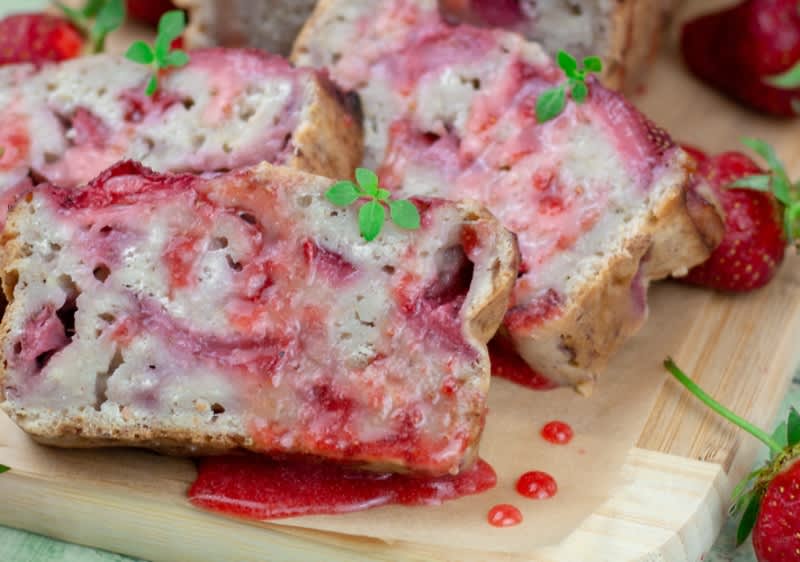 Banana leb so jagodi