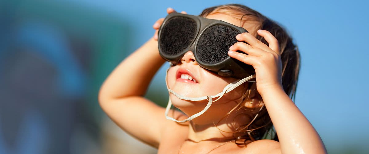 Hello sunshine! Време е за очила за сонце за бебиња и деца